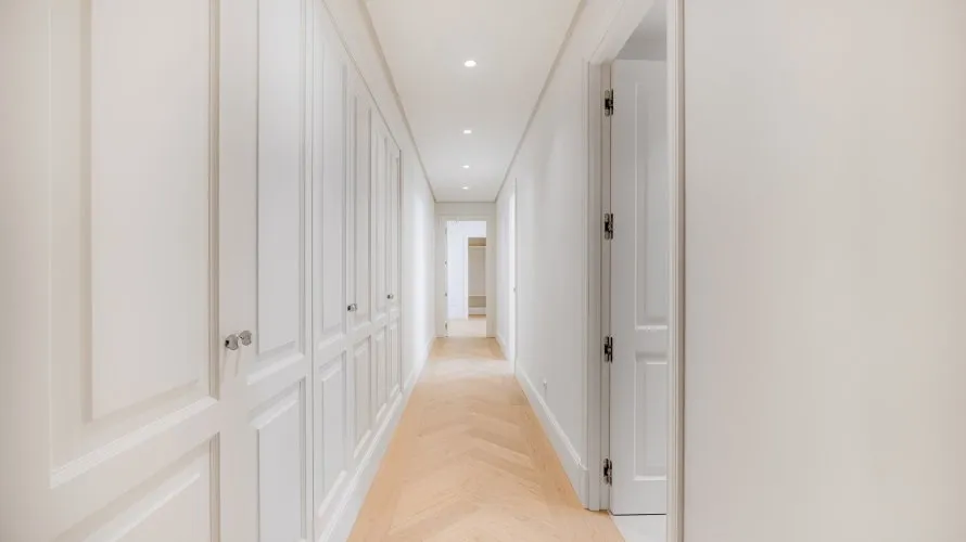 4 bedrooms villa for sale , Nueva Andalucia, Spain No. 276 № 20