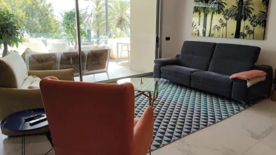 3 bedrooms apartment for sale , Cortes (San Pedro De Alcantara), Spain No. 419 № 16