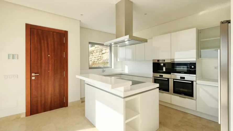 4 bedrooms villa for sale , Benahavis, Spain No. 403 № 5