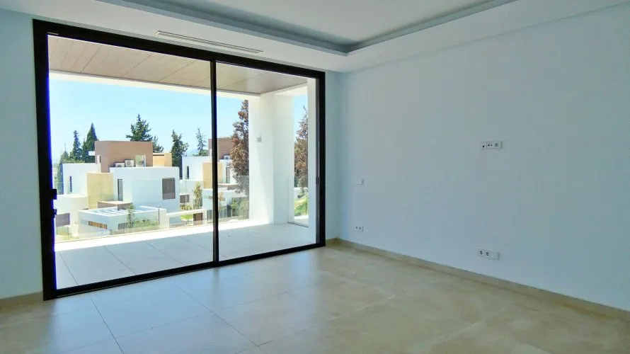 4 bedrooms villa for sale , Marbella, Spain No. 142 № 21