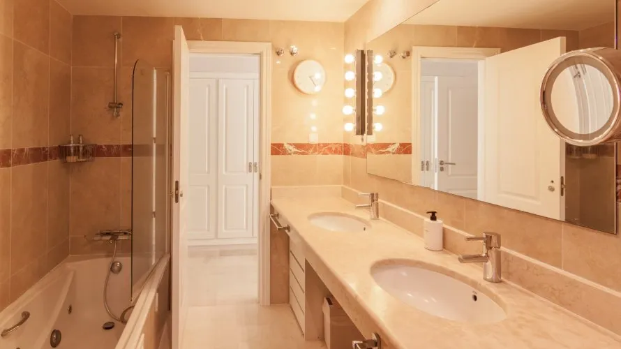 3 bedrooms apartment for sale , Marbella, Spain No. 275 № 15