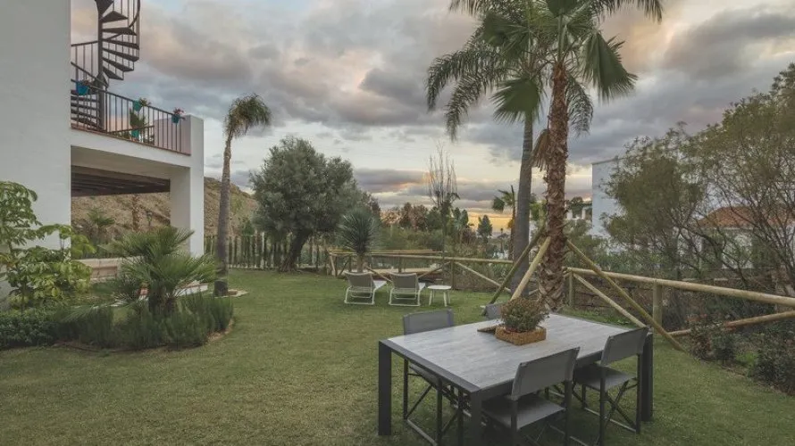 2 bedrooms apartment for sale , Benahavis, Spain No. 319 № 17