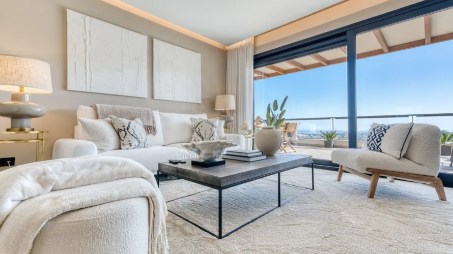 2 bedrooms apartment for sale , Marbella, Spain No. 412 № 1