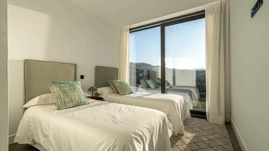 3 bedrooms villa for sale , Mijas Costa, Spain No. 229 № 2