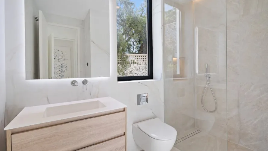 4 bedrooms villa for sale , Rio Real, Spain No. 167 № 26