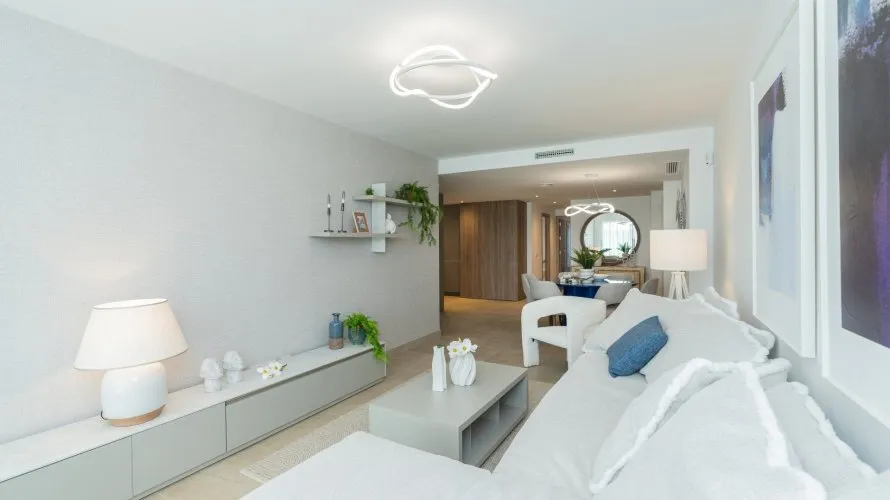 2 bedrooms apartment for sale , Estepona, Spain No. 301 № 10