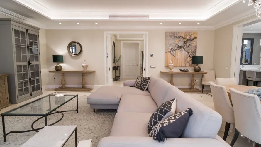 6 bedrooms villa for sale , Marbella, Spain No. 411 № 5