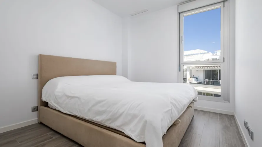 2 bedrooms duplex for sale , Cancelada, Spain No. 420 № 8