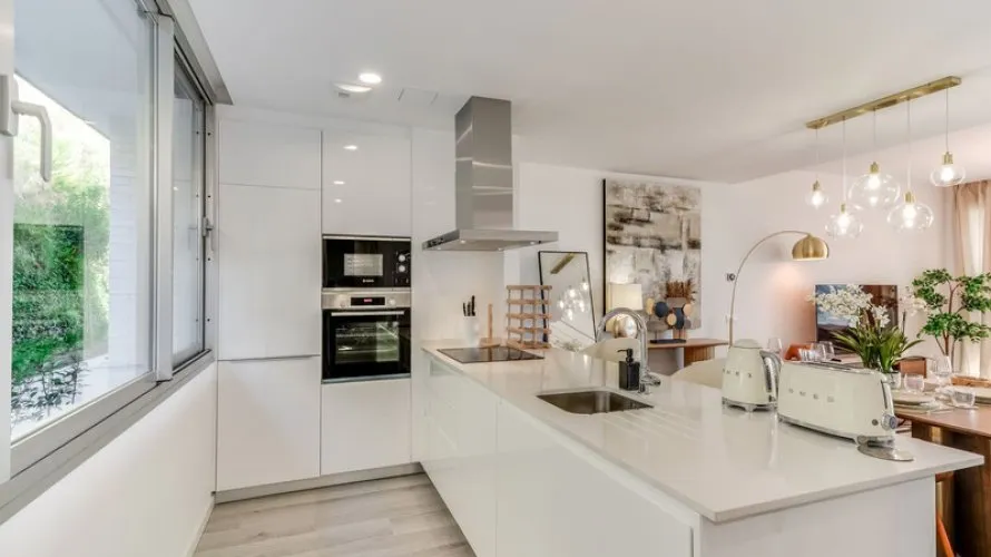 3 bedrooms townhouse for sale , Cancelada, Spain No. 401 № 6