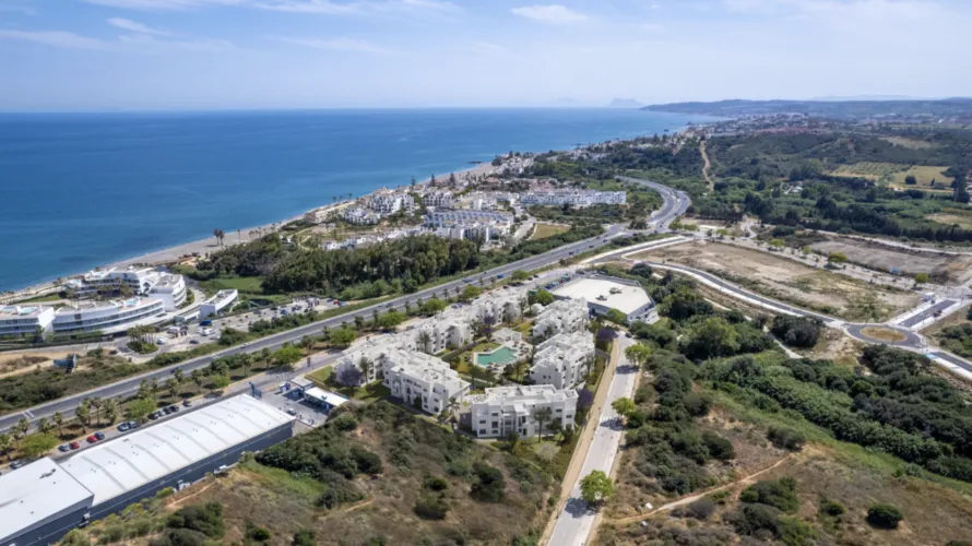 2 bedrooms apartment for sale , Estepona, Spain No. 385 № 10