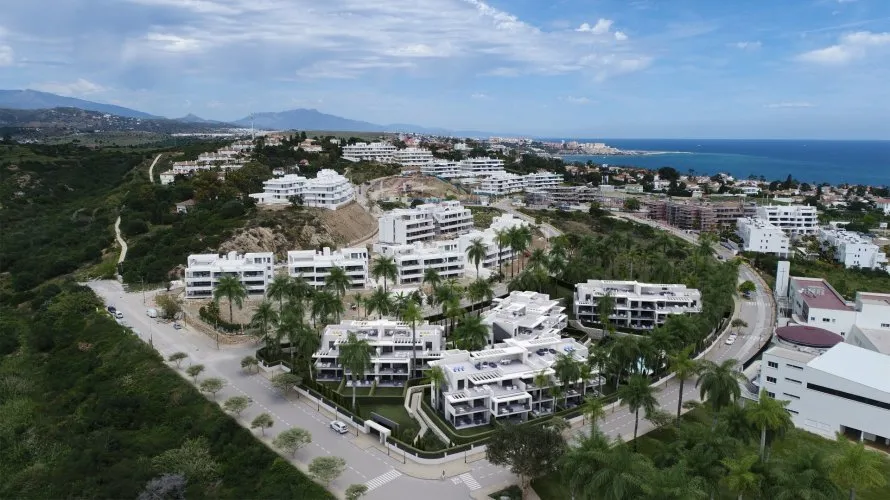 2 bedrooms apartment for sale , Estepona, Spain No. 394 № 12