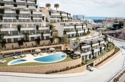 4 bedrooms house for sale , Fuengirola, Spain No. 352