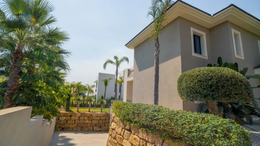 6 bedrooms villa for sale , Marbella, Spain No. 411 № 13