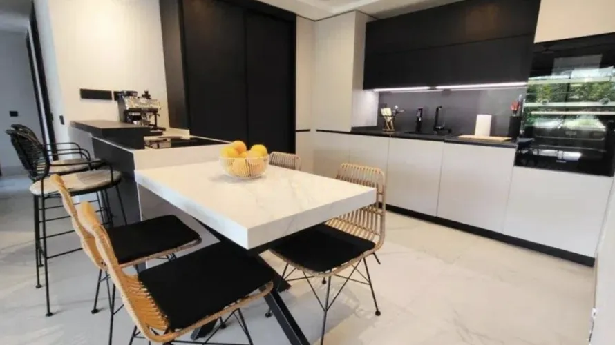 3 bedrooms apartment for sale , Cortes (San Pedro De Alcantara), Spain No. 419 № 4