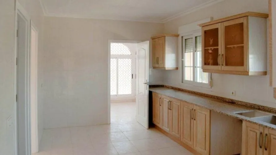 3 bedrooms villa for sale , La Manga del Mar Menor, Spain No. 659 № 3