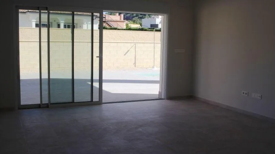3 bedrooms villa for sale, La Romana, Spain No. 667 № 1