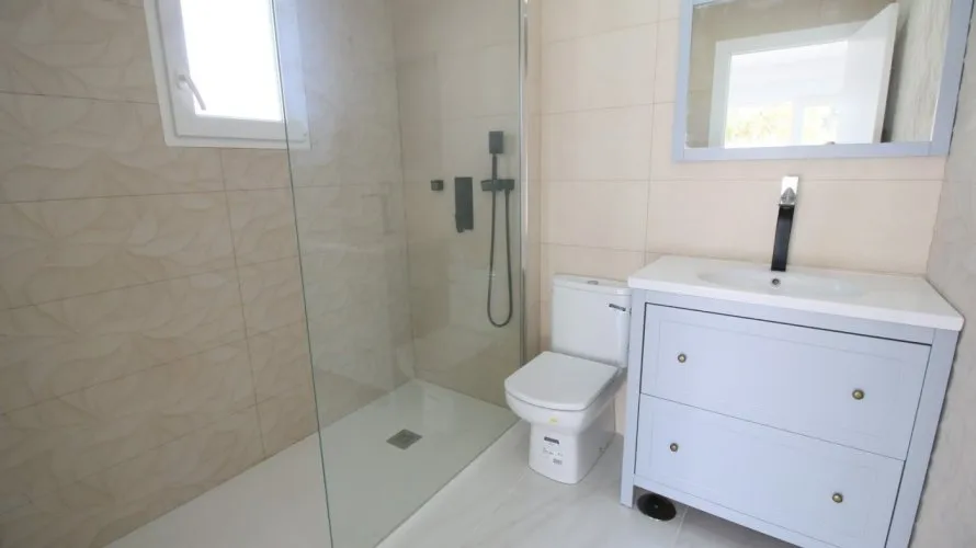 4 bedrooms apartment for sale, La Torre, Spain No. 719 № 21