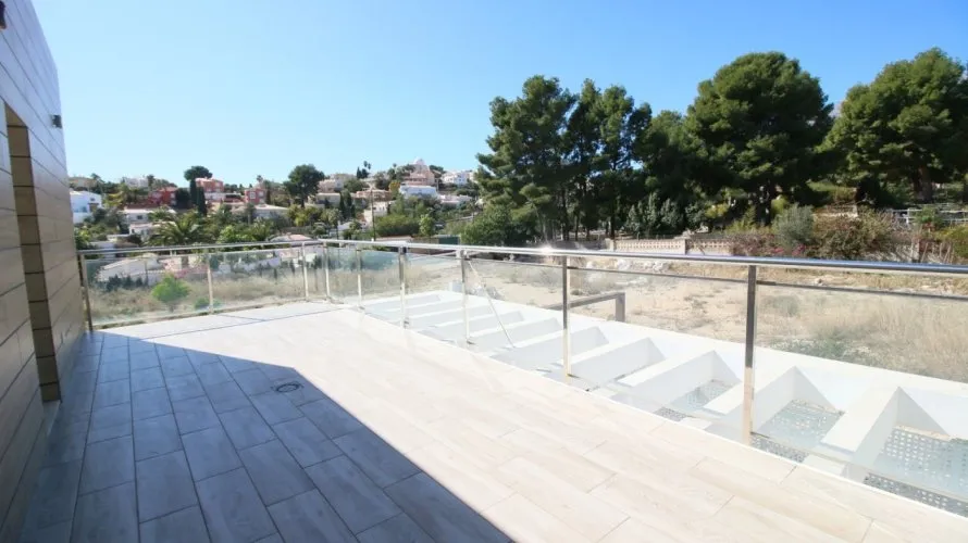 4 bedrooms apartment for sale, La Torre, Spain No. 719 № 1