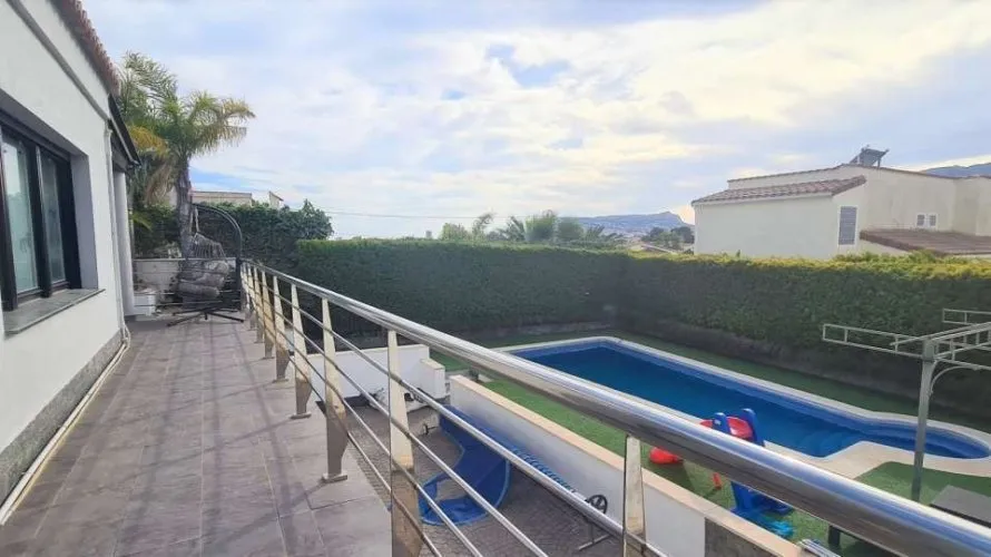 5 bedrooms villa for sale , Calpe, Spain No. 763 № 15