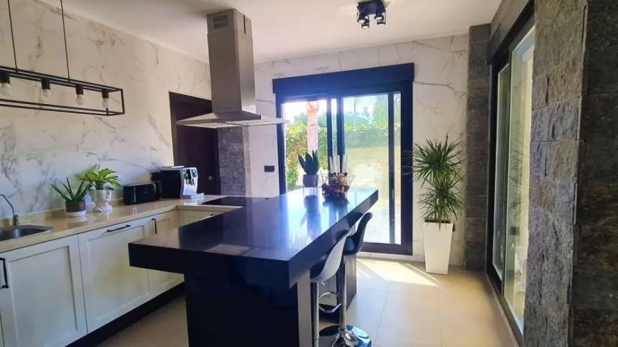 5 bedrooms villa for sale , Calpe, Spain No. 763 № 17