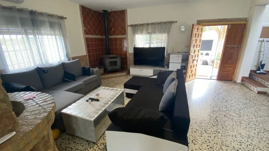 3 bedrooms house for sale , Algimia d'Alfara, Spain No. 685 № 11
