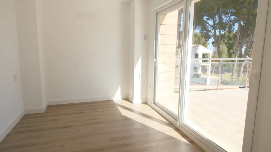 4 bedrooms apartment for sale, La Torre, Spain No. 719 № 17