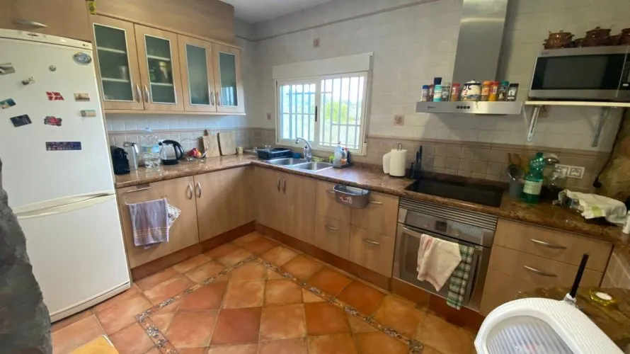 3 bedrooms house for sale , Algimia d'Alfara, Spain No. 685 № 9