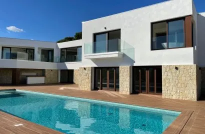 4 bedrooms villa for sale , Altea, Spain No. 689