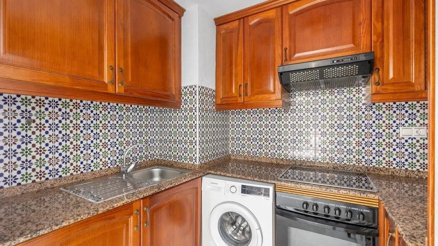 2 bedrooms apartment for sale , Torrevieja, Spain No. 1301 № 12