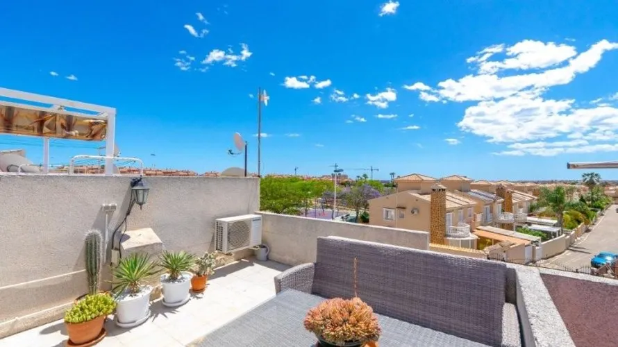 2 bedrooms house for sale , Torrevieja, Spain No. 1358 № 22