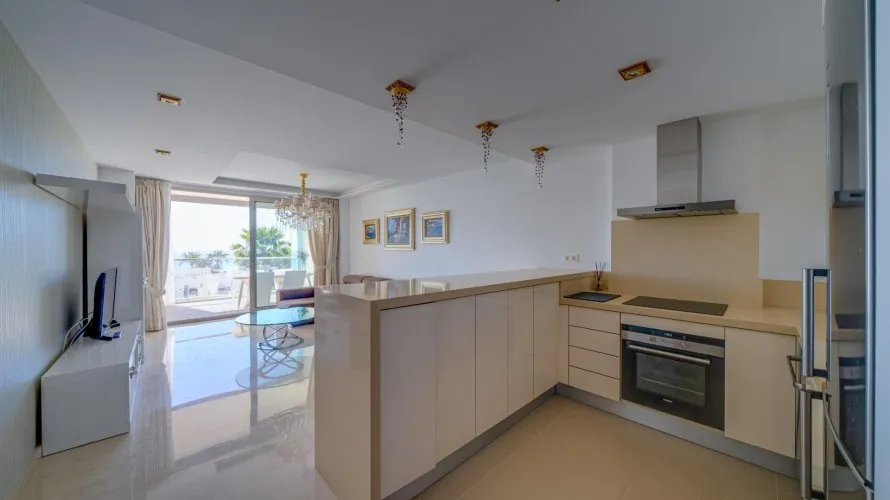 2 bedrooms apartment for sale, Villajoyosa, Spain No. 810 № 12