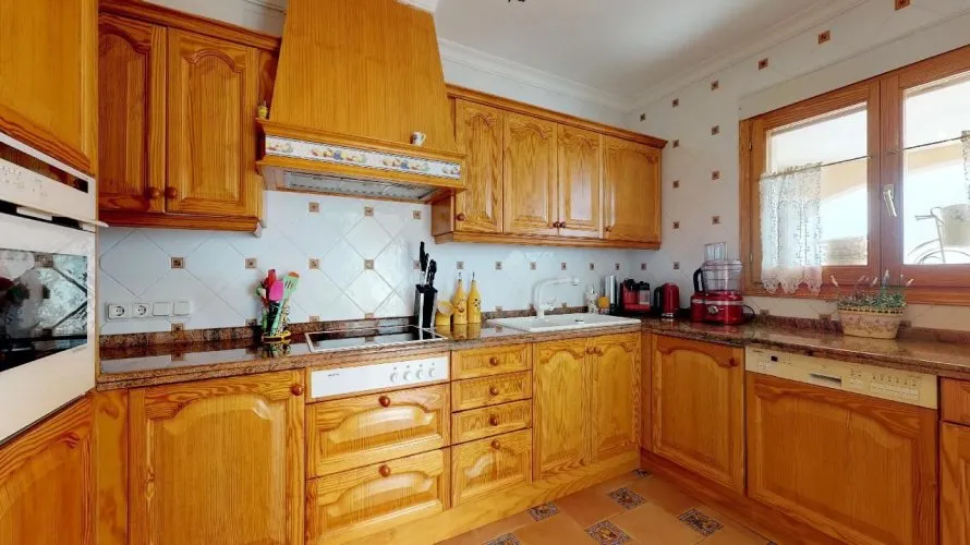 7 bedrooms villa for sale, Maryvilla, Spain No. 795 № 8