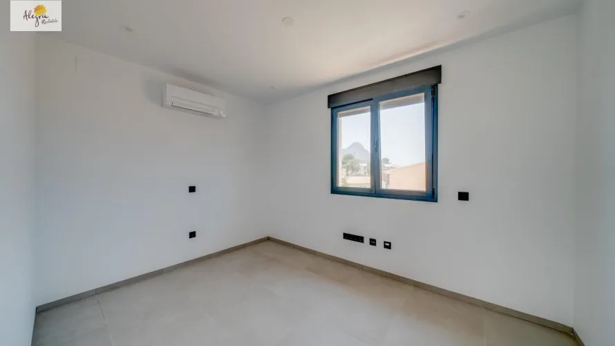 5 bedrooms villa for sale , Calpe, Spain No. 842 № 27