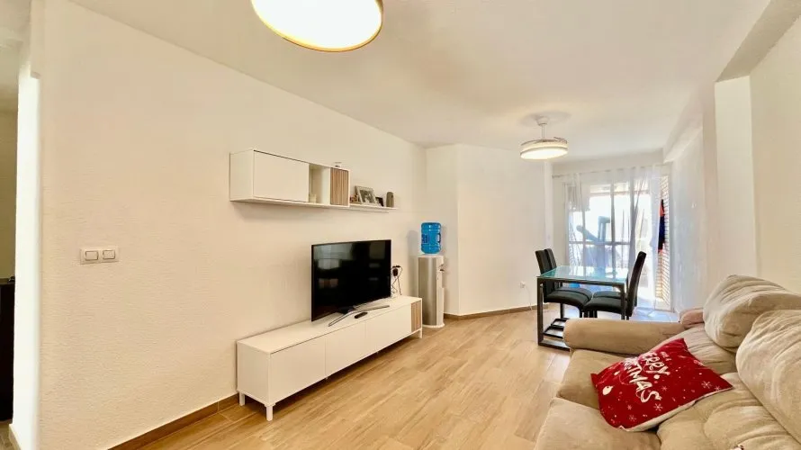 2 bedrooms penthouse for sale, Torrevieja, Spain No. 1262 № 9