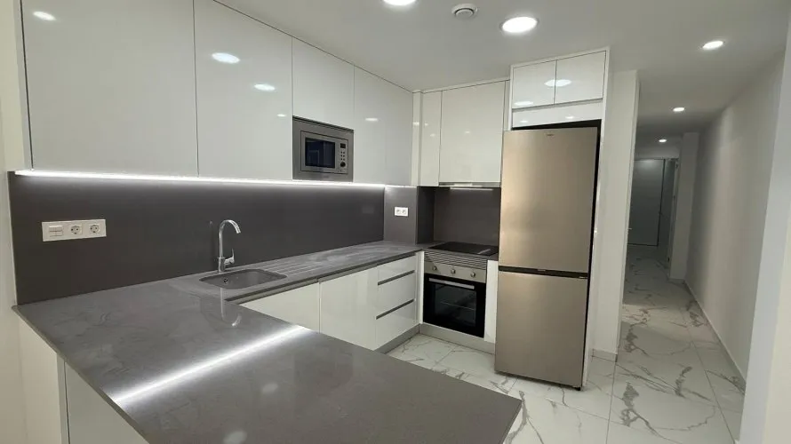 2 bedrooms apartment for sale, Torrevieja, Spain No. 615 № 6