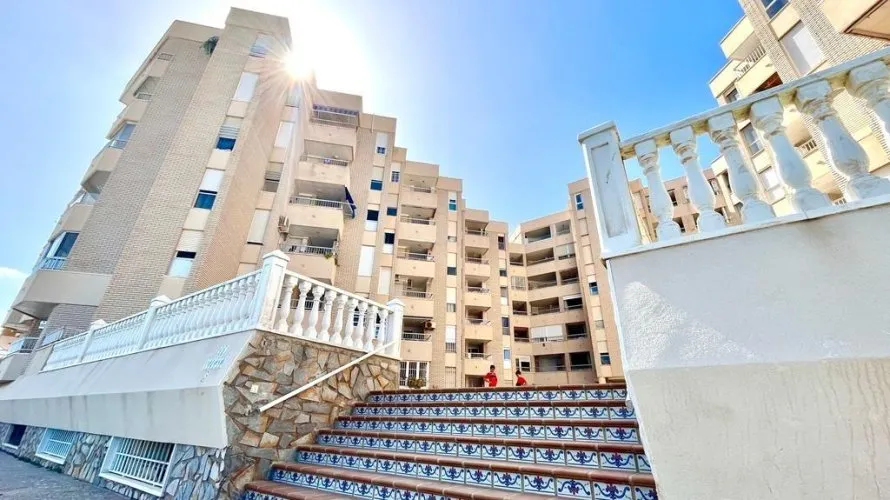 2 bedrooms penthouse for sale, Torrevieja, Spain No. 1262 № 4