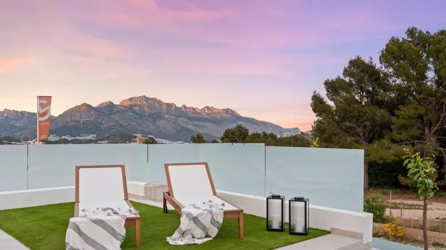 3 bedrooms villa for sale, Polop, Spain No. 919 № 1