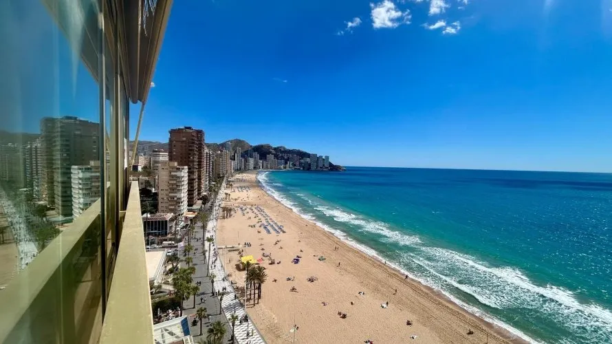 3 bedrooms apartment for sale , Benidorm, Spain No. 1071 № 8