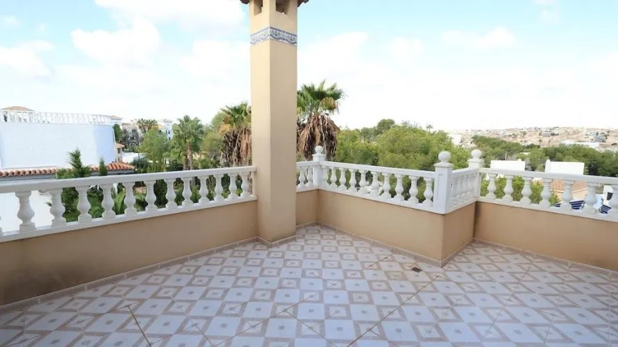 5 bedrooms apartment for sale, Alicante, Spain No. 1206 № 11