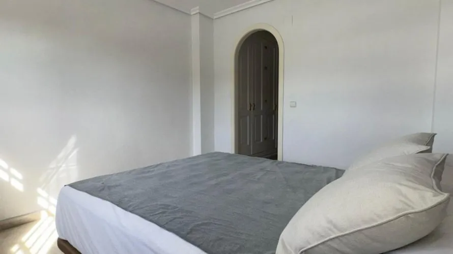 2 bedrooms apartment for sale, Campoamor, Spain No. 1239 № 12