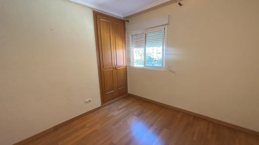 3 bedrooms apartment for sale , Alicante, Spain No. 570 № 8