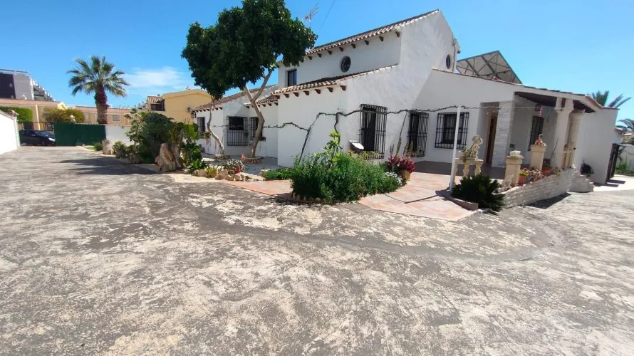 209m² house for sale , Alicante, Spain No. 1222 № 10