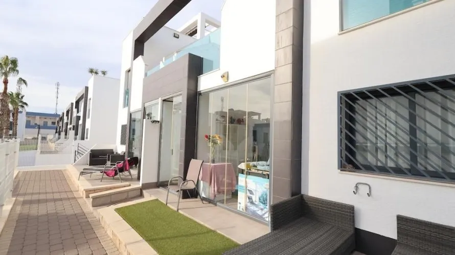 2 bedrooms bungalow for sale, La Zenia, Spain No. 1219 № 14