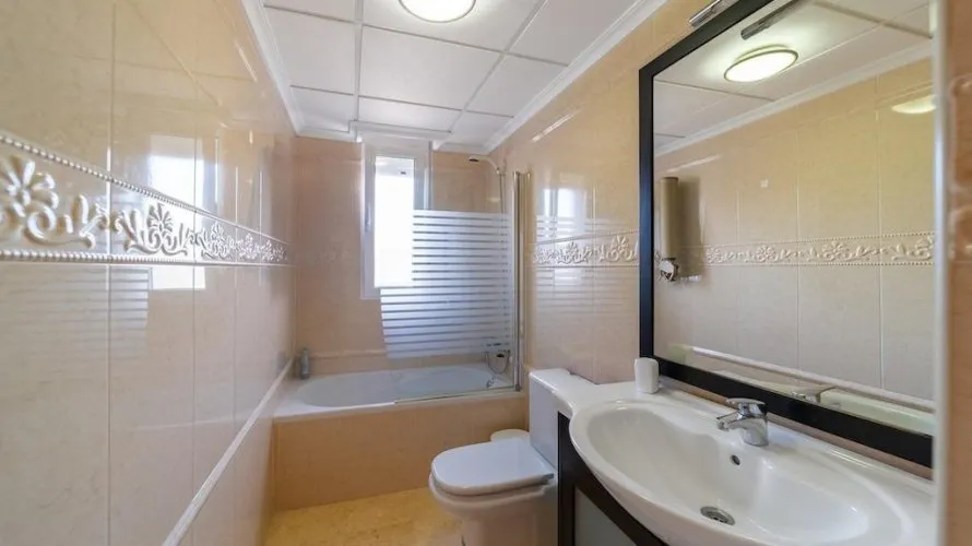 5 bedrooms villa for sale, Torrevieja, Spain No. 1098 № 22