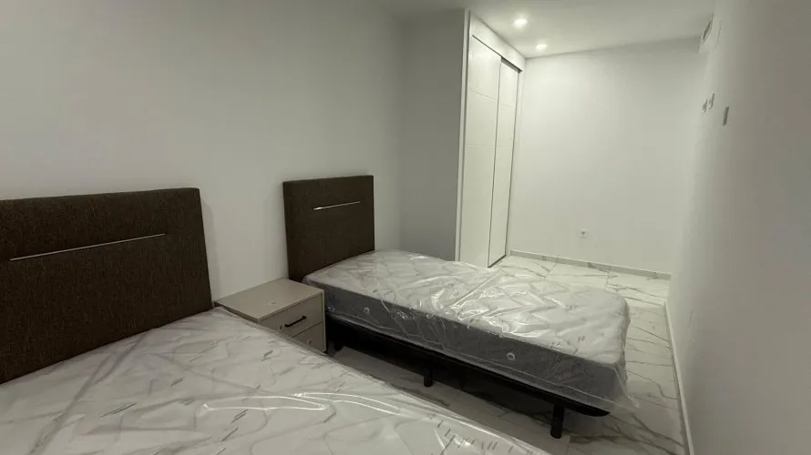 2 bedrooms apartment for sale, Torrevieja, Spain No. 615 № 15
