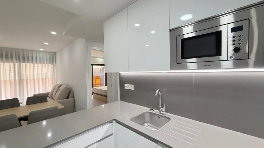 3 bedrooms apartment for sale, Torrevieja, Spain No. 620 № 8