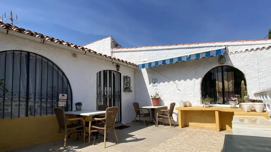 4 bedrooms villa for sale, L'Alfàs del Pi, Spain No. 851 № 17