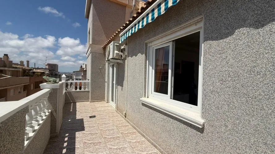 2 bedrooms penthouse for sale , Torrevieja, Spain No. 1351 № 2