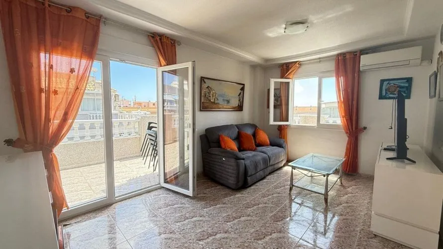 2 bedrooms penthouse for sale , Torrevieja, Spain No. 1351 № 3