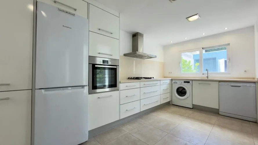 4 bedrooms house for sale, Albir, Spain No. 1369 № 5